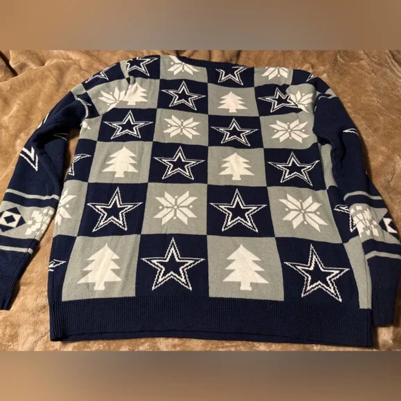 NFL Dallas Cowboys Christmas Sweater size XL - Picture 5 of 6
